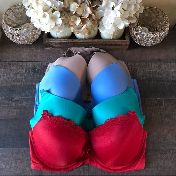 Victoria’s Secret 32DDD Bra Bundle - Picture 1 of 16